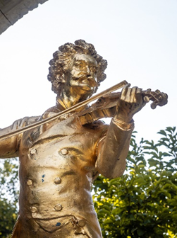 Photo of the Johann Strauss memorial in Vienna